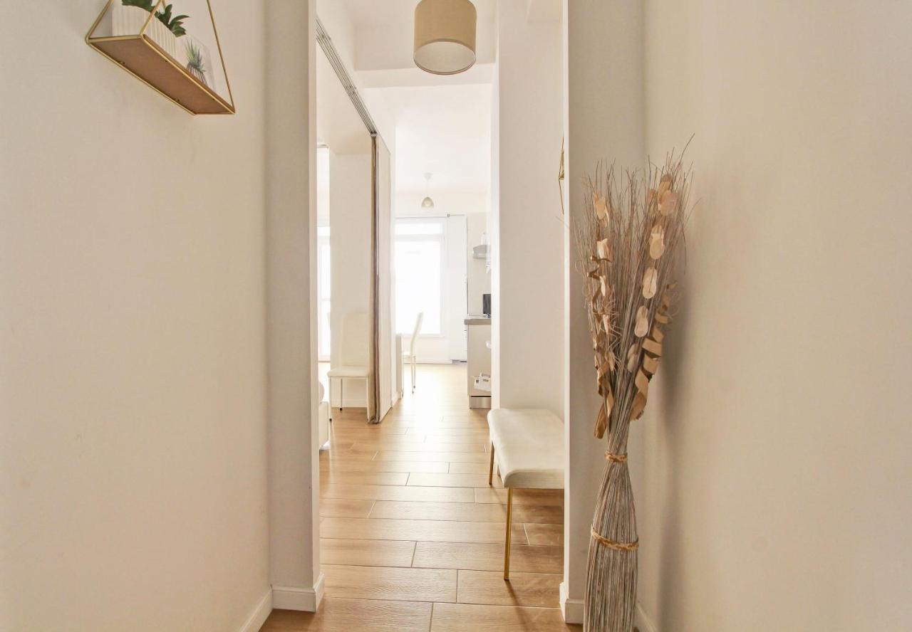 Miki's Corner Apartment *